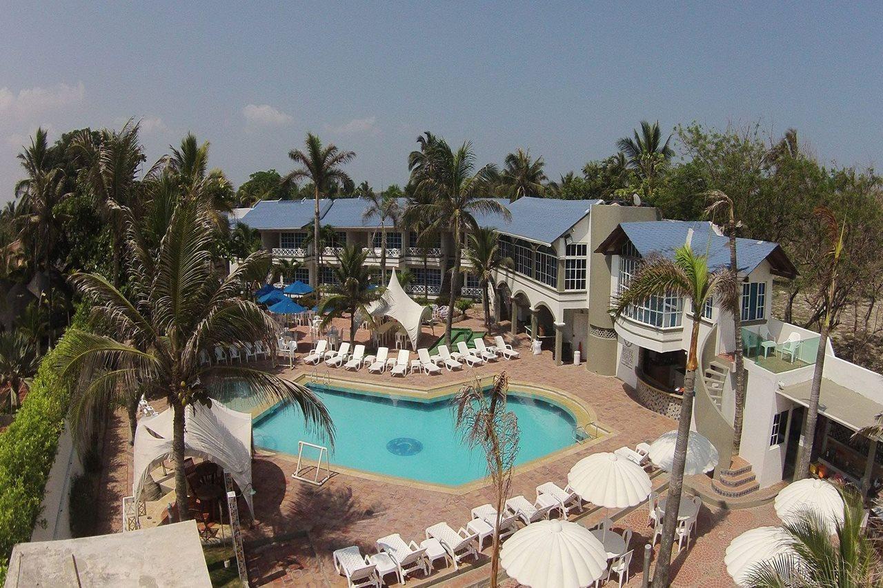 Hotel Tropical Playa de Punta Arena